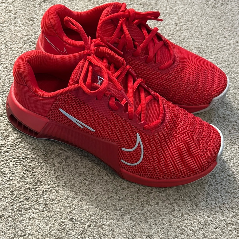 Nike Metcon 9 Triple Red